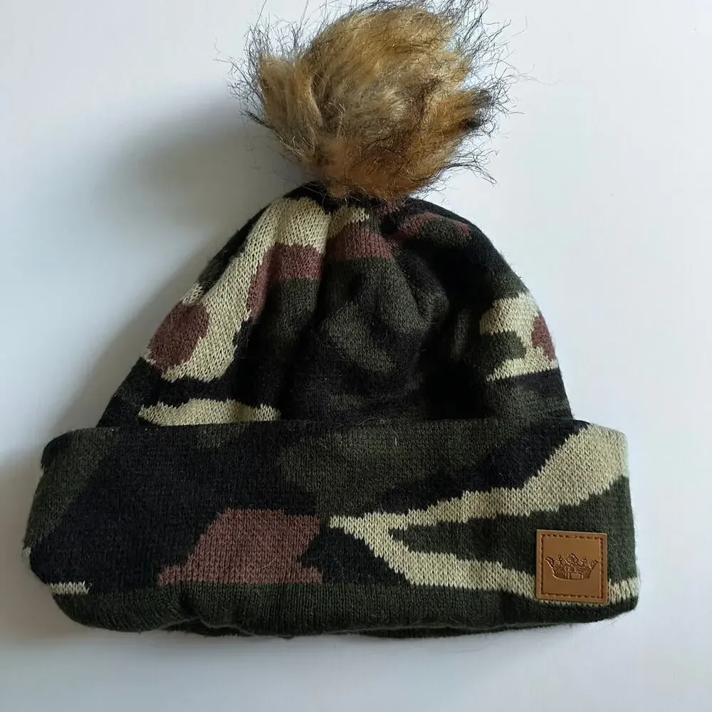 Panache Camo Stocking Hat with Pom Pom Top